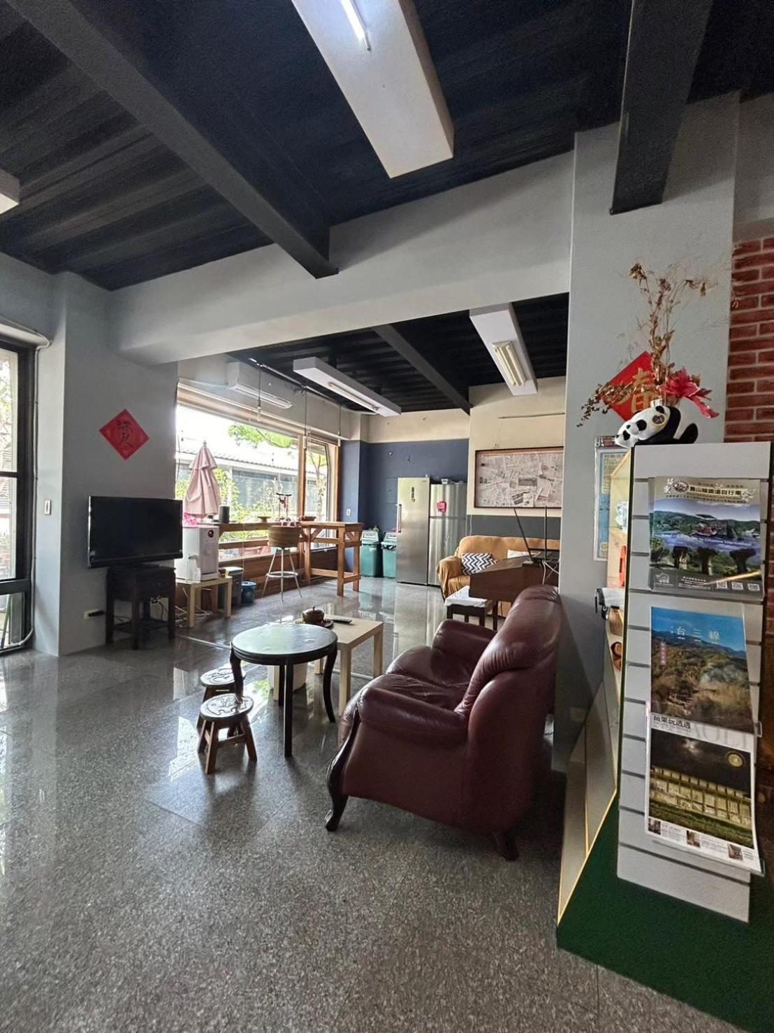 Miaoli Sanyi Travelling Homestay Exterior photo